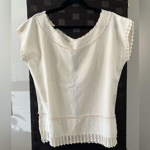 Lobos Del Mar Boho top.
